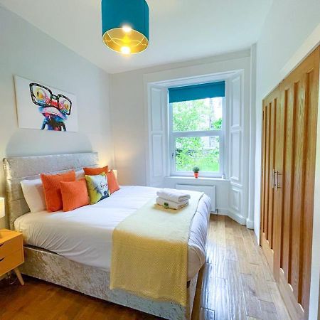 Desirable 2 Bed Apt Near Edinburgh Castleアパートメント エクステリア 写真